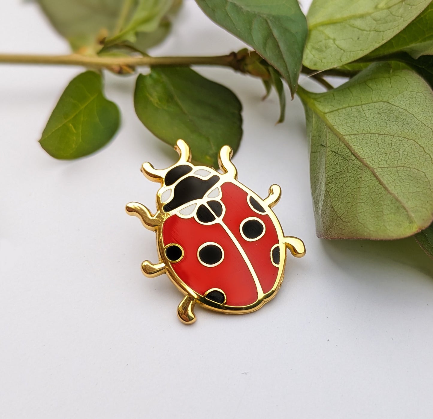 Ladybug - hard enamel Pin in Gold