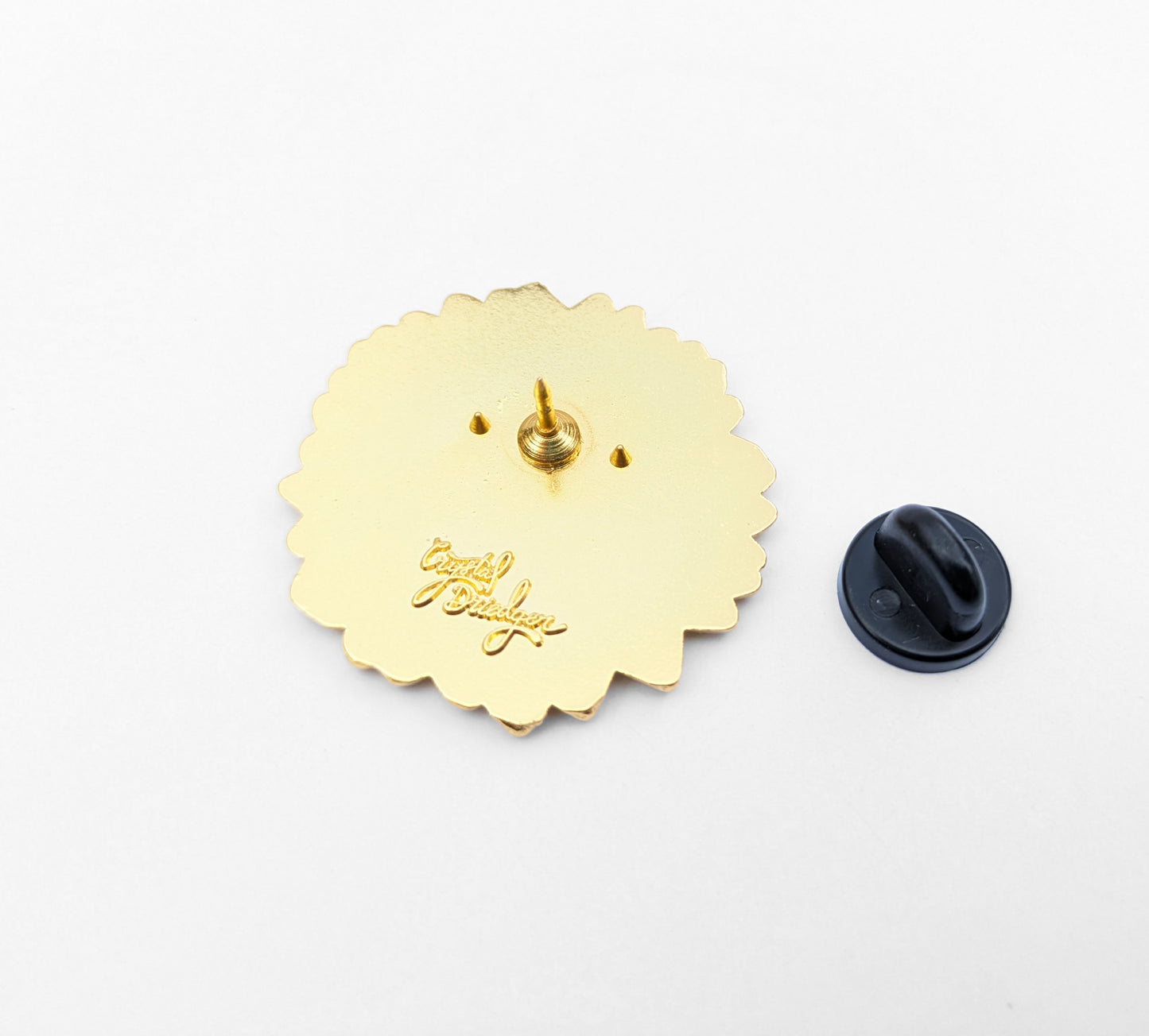 Sunflower - hard enamel Pin in Gold